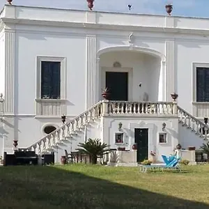 Longo De Bellis Italia