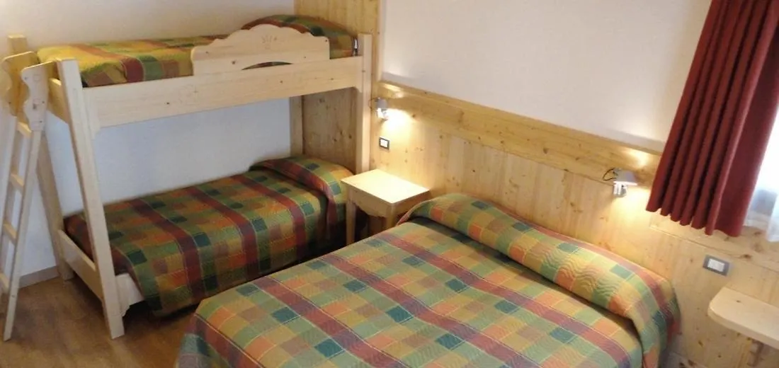 Albergo Ristorante Baraglia Mello 2*,