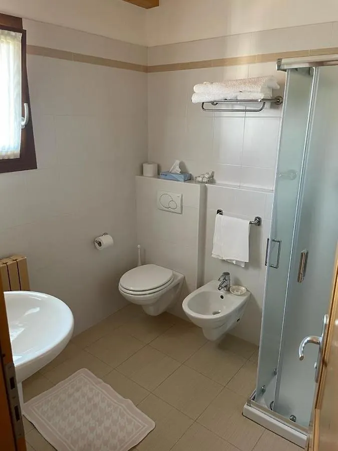 Albergo Ristorante Baraglia Mello 2*,